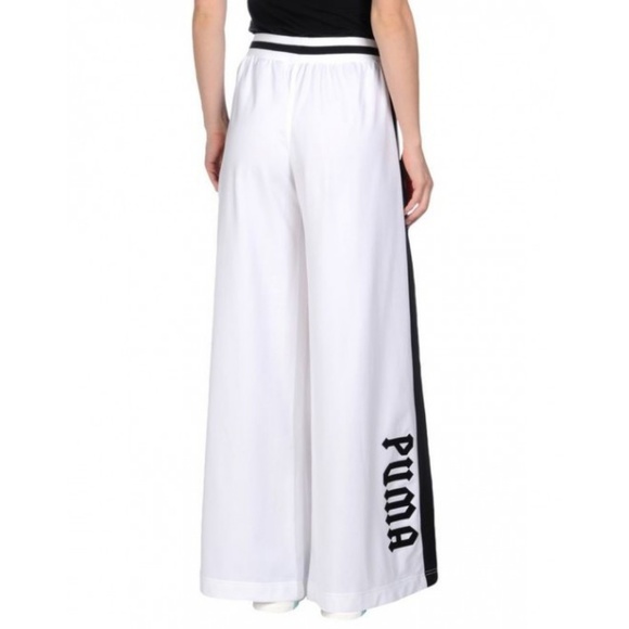 puma fenty Pants - Nwt wht/blk fenty wide leg joggers